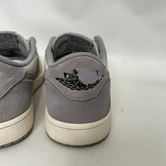Nike Air Jordan 1 Retro OG Low “Atmosphere Grey White” - Picture 10 of 11